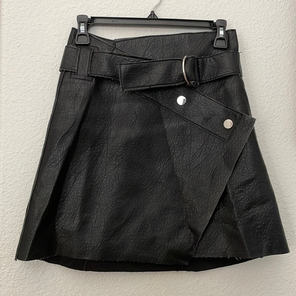 Zara Woman Faux Leather Belted Skirt - Picture 1 of 5